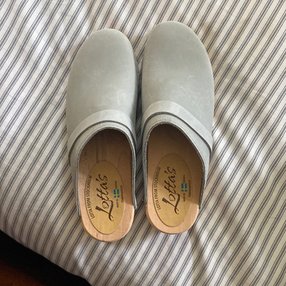 Brand new never worn Swedish clogs
